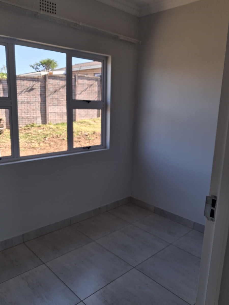 To Let 3 Bedroom Property for Rent in Gonubie Eastern Cape